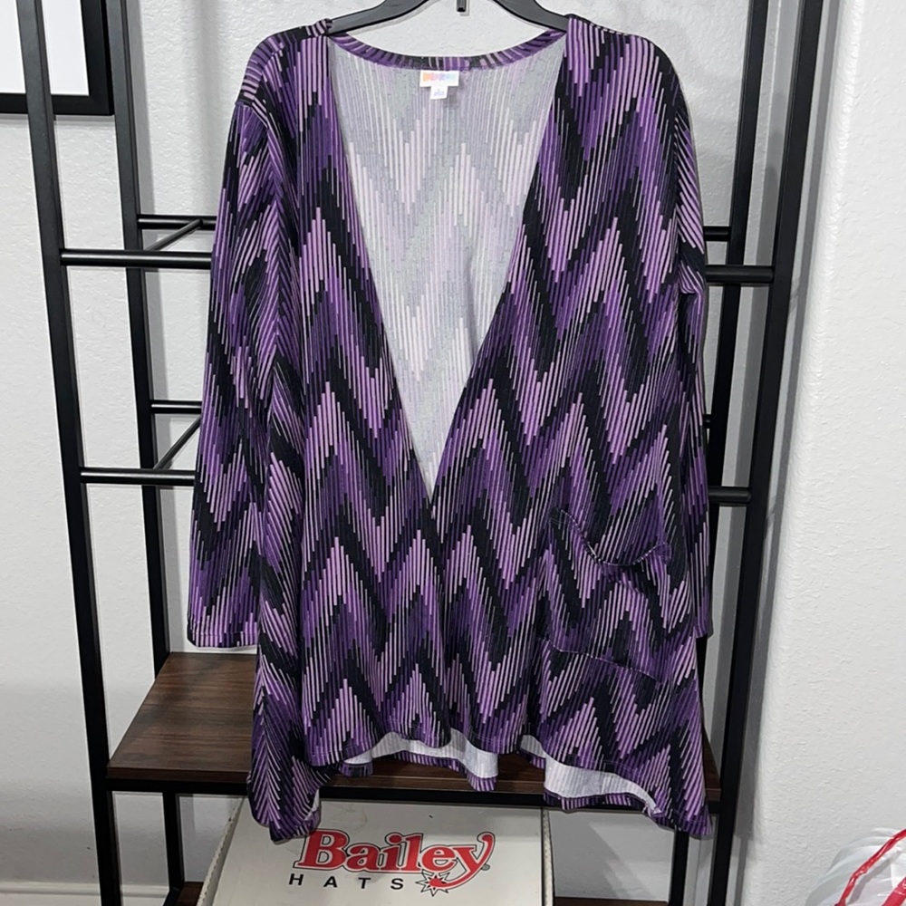 LuLaRoe cardigan , size L! Different shades of purple!